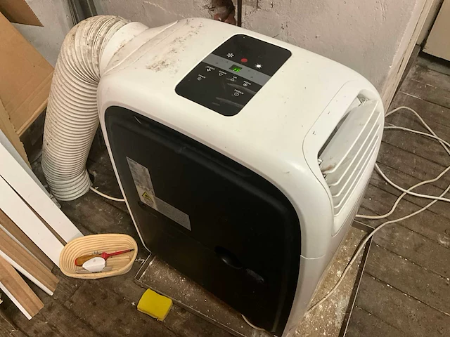 Wasmachine en airco - afbeelding 2 van  2