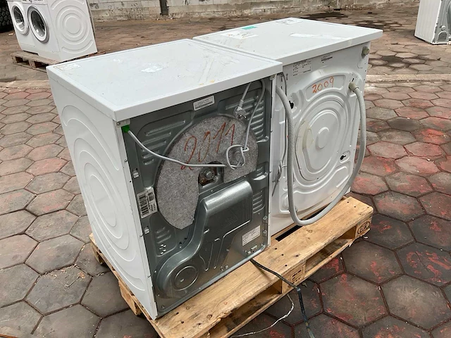 Wasmachine en droger - afbeelding 3 van  7