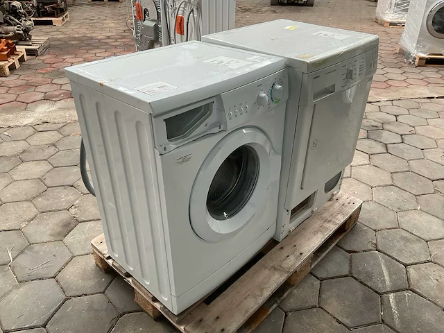 Wasmachine en droger - afbeelding 1 van  8