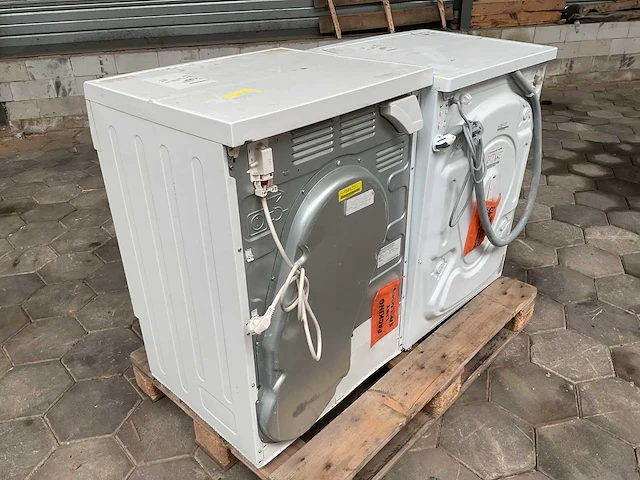 Wasmachine en droger - afbeelding 3 van  8