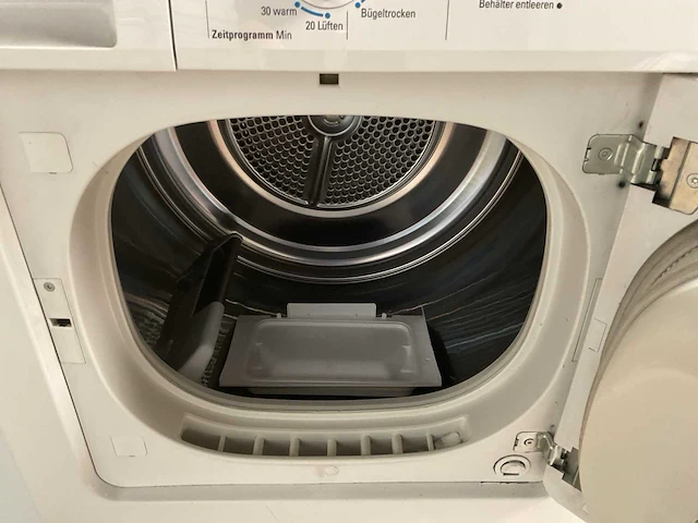Wasmachine en droger - afbeelding 7 van  8