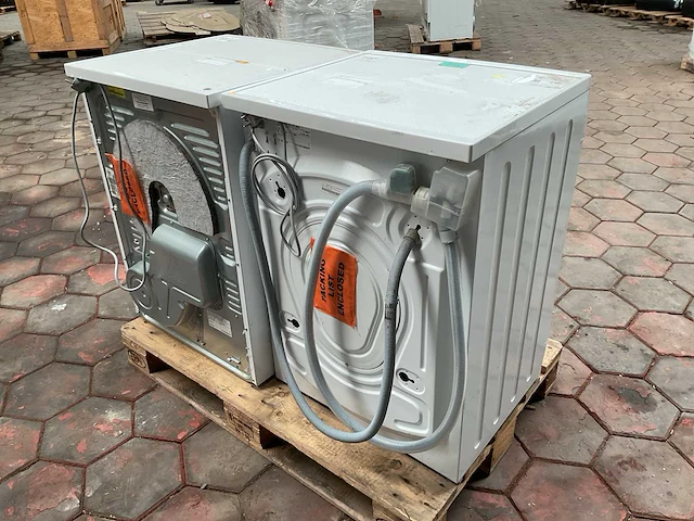 Wasmachine en droger - afbeelding 4 van  8