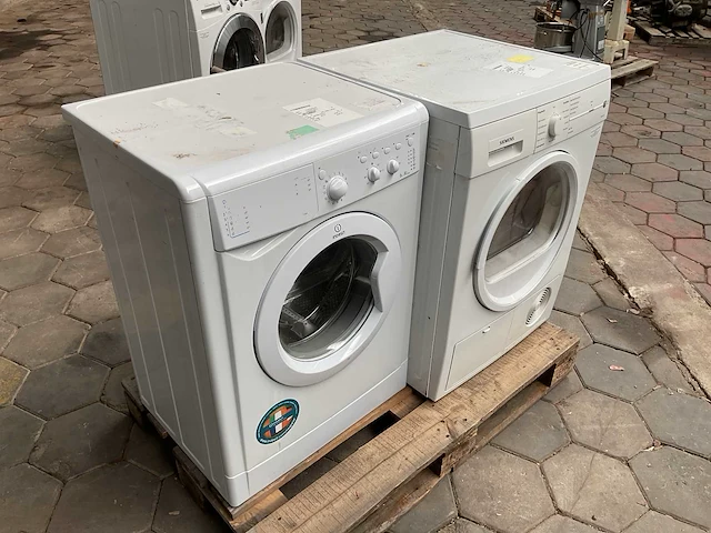 Wasmachine en droger - afbeelding 1 van  8