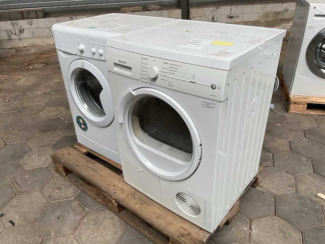 Wasmachine en droger - afbeelding 2 van  8