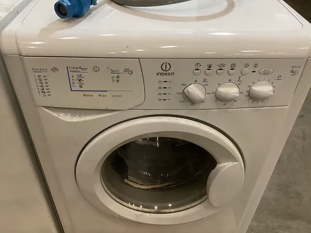 Wasmachine wixl145 - afbeelding 2 van  3