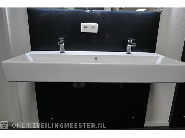 Wastafel villeroy & boch, memento, wit - afbeelding 7 van  12