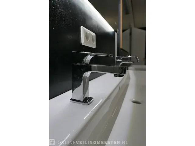 Wastafel villeroy & boch, memento, wit - afbeelding 11 van  12