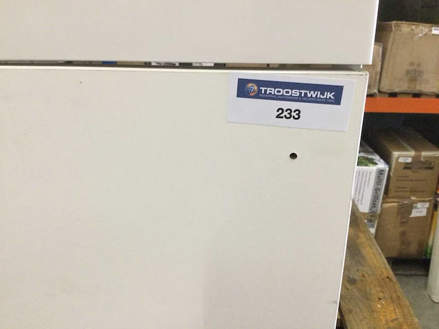 Wastafelkastje + wastafel. - afbeelding 4 van  4