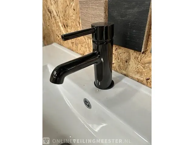 Wastafelkraan rondo emmevie, wastafelkraan, gun metal - afbeelding 1 van  5