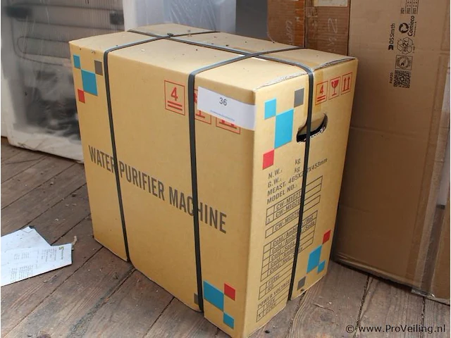 Waterdispenser met bruisend water - afbeelding 1 van  3