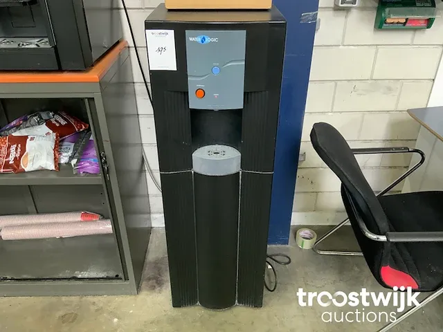 Waterdispenser - afbeelding 1 van  2
