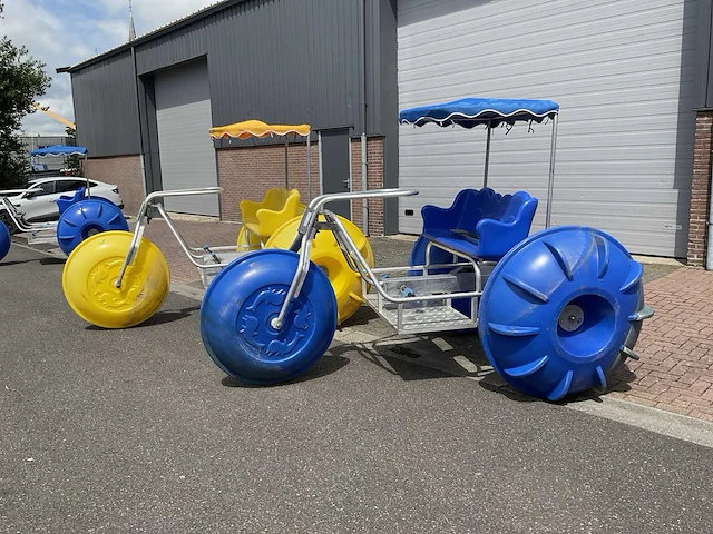 Waterfiets (2x) (c) - afbeelding 2 van  6
