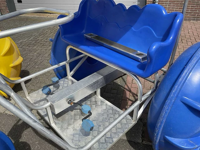 Waterfiets (2x) (c) - afbeelding 3 van  6