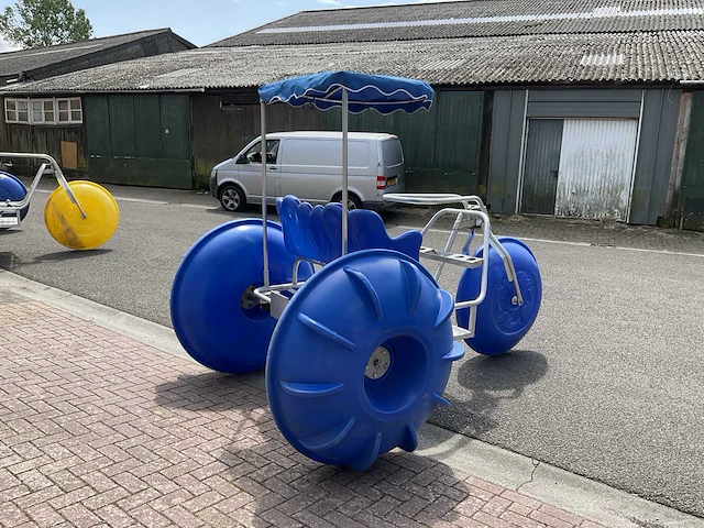 Waterfiets (c) - afbeelding 5 van  7