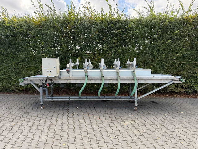 Watergeefmachine - afbeelding 12 van  22