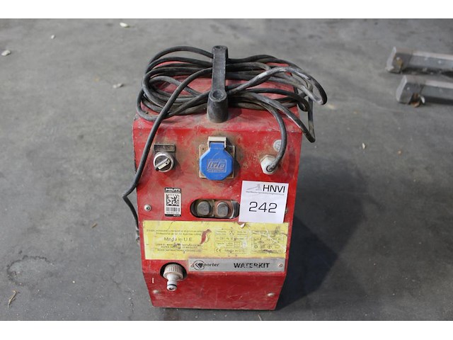 Waterkit porter voor nat slijpen met een haakse slijper - afbeelding 1 van  1