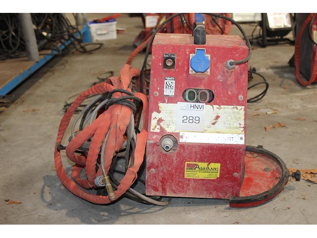 Waterkit porter voor nat slijpen met een haakse slijper. - afbeelding 1 van  1