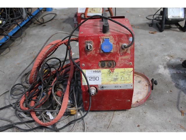 Waterkit porter voor nat slijpen met een haakse slijper. - afbeelding 1 van  1