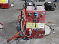 Waterkit porter voor nat slijpen met een haakse slijper. - afbeelding 1 van  1