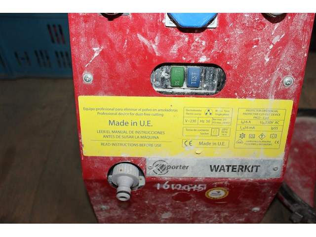 Waterkit porter. - afbeelding 2 van  2