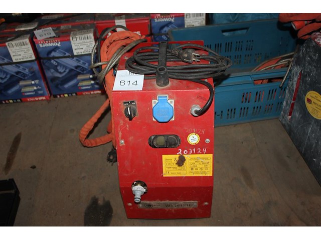 Waterkit porter. - afbeelding 1 van  2