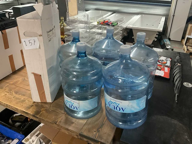 Waterkoeler flessen en bekers - afbeelding 1 van  7