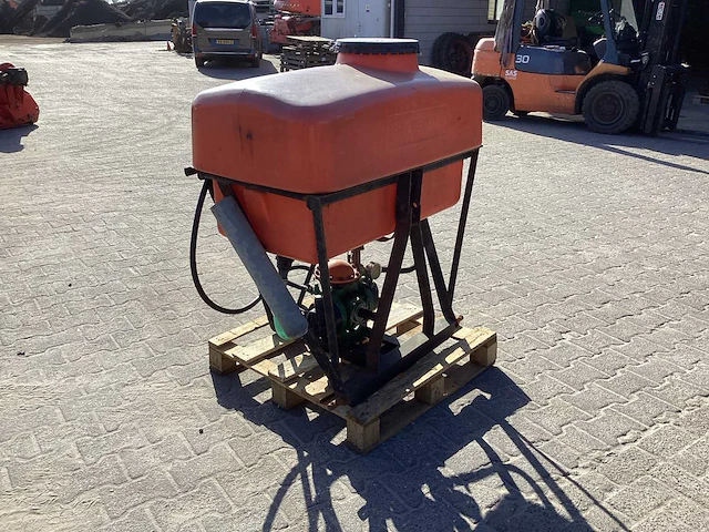 Waterkracht veldspuit - afbeelding 2 van  6