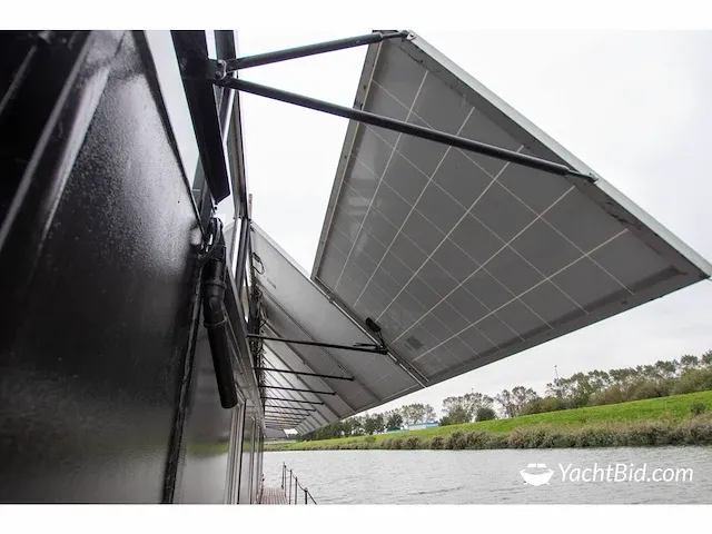 Waterloft woonschip 18 meter - motor yacht - afbeelding 9 van  58