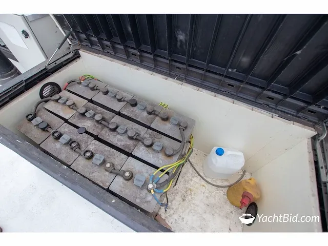 Waterloft woonschip 18 meter - motor yacht - afbeelding 26 van  58