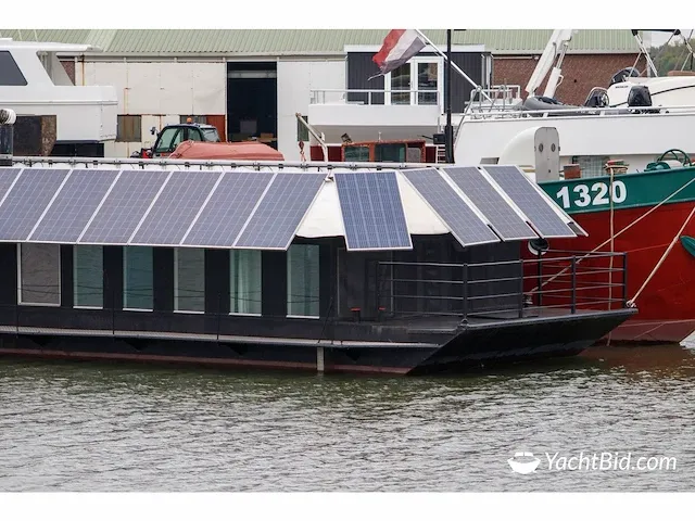 Waterloft woonschip 18 meter - motor yacht - afbeelding 55 van  58