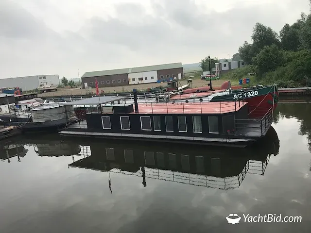 Waterloft woonschip 18 meter - motor yacht - afbeelding 57 van  58