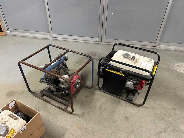 Waterpomp en generator - afbeelding 5 van  7