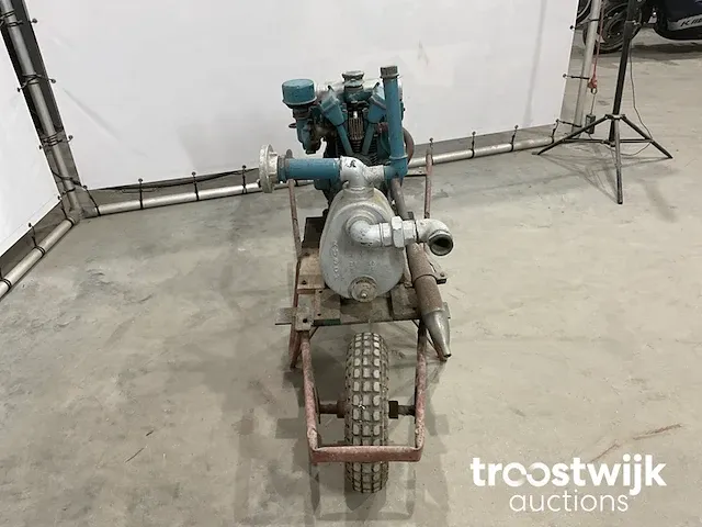Waterpomp met toebehoren - afbeelding 8 van  12
