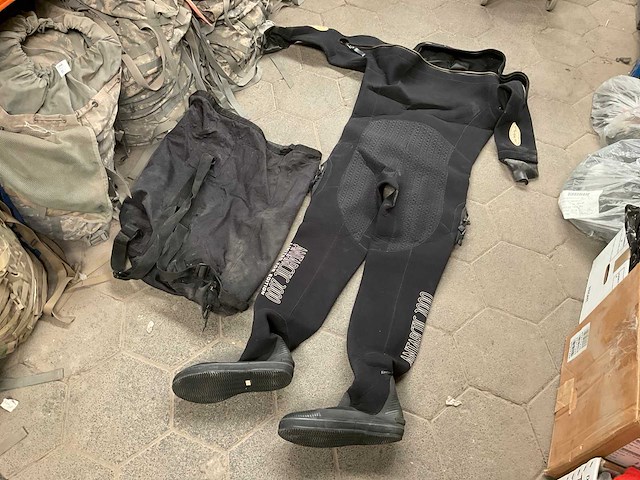 Waterproof duikpak - afbeelding 1 van  6