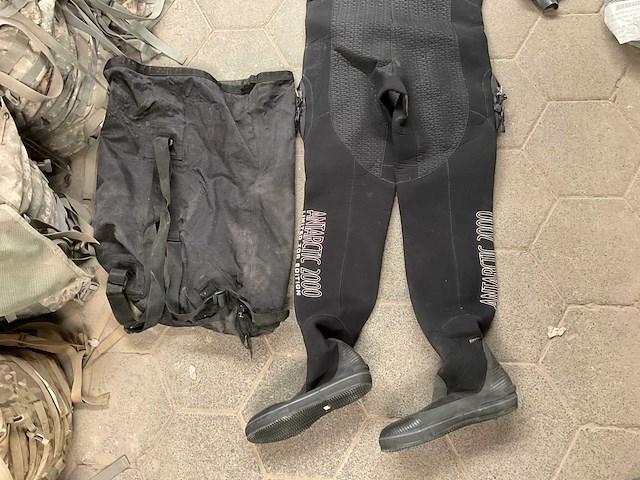 Waterproof duikpak - afbeelding 4 van  6