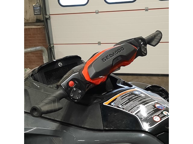 Waterscooter, sea doo, 300 rotax - afbeelding 9 van  27