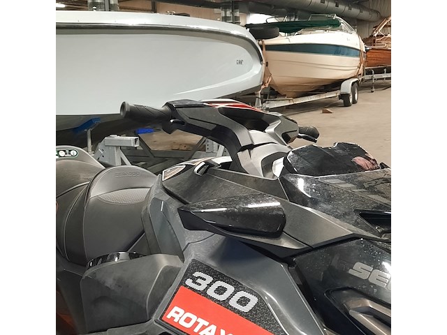 Waterscooter, sea doo, 300 rotax - afbeelding 24 van  27