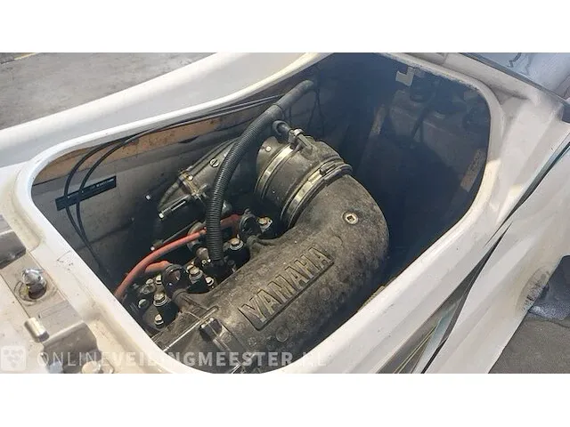 Waterscooter yamaha, waverunner 800 xl met boottrailer - afbeelding 31 van  37