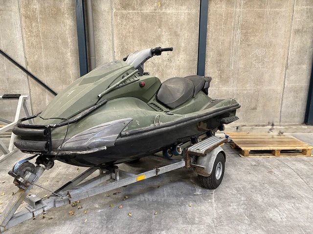Waterscooter, yamaha, waverunner, groen - afbeelding 12 van  38