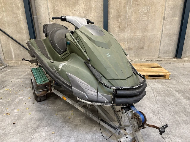 Waterscooter, yamaha, waverunner - afbeelding 12 van  33