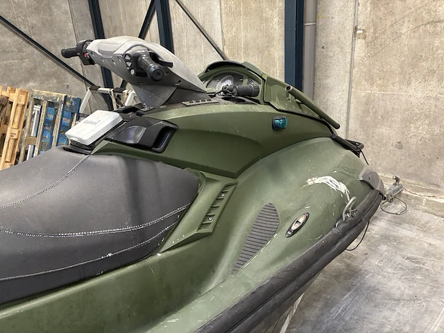Waterscooter, yamaha, waverunner - afbeelding 33 van  33