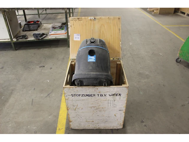 Waterstofzuiger aquavac synchro 1400 w in houten kist. - afbeelding 1 van  3
