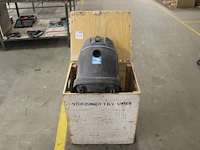 Waterstofzuiger aquavac synchro 1400 w in houten kist. - afbeelding 1 van  3