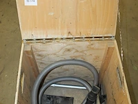 Waterstofzuiger aquavac synchro 1400 w in houten kist. - afbeelding 3 van  3