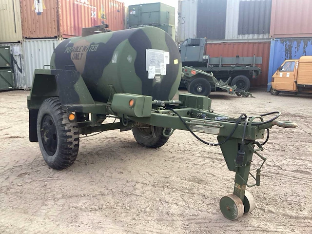 Watertank aanhangwagen - afbeelding 2 van  5