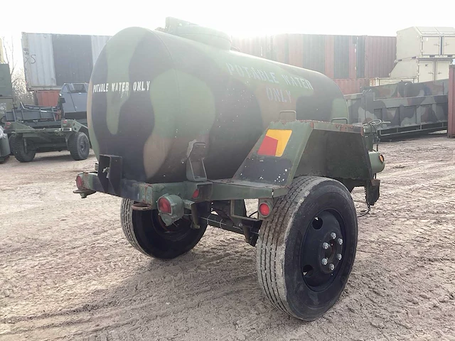 Watertank aanhangwagen - afbeelding 3 van  6