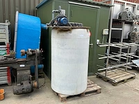 Watertank + pomp - afbeelding 1 van  8
