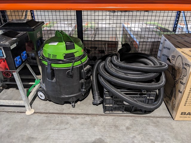 Waterzuiger met slangen en stang, dibo, p50 wp, groen, 2022 - afbeelding 8 van  16