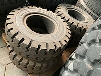 Watts tyre & rubber co heftruck band (4x) - afbeelding 2 van  3