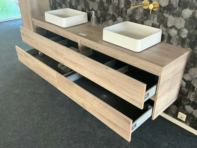 Wavedesign alvaro badmeubelset - afbeelding 9 van  10